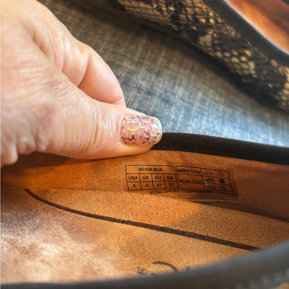 Vionic Minnie Ballet Flat - image 6